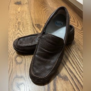 Men’s Ugg loafers size 13